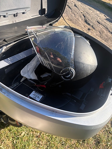 Piaggio Mp3 8 of 9