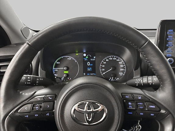 Toyota Yaris 15 of 19