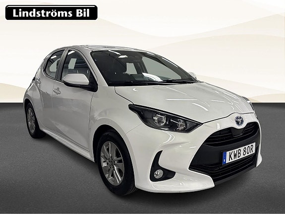 Toyota Yaris 3 of 19