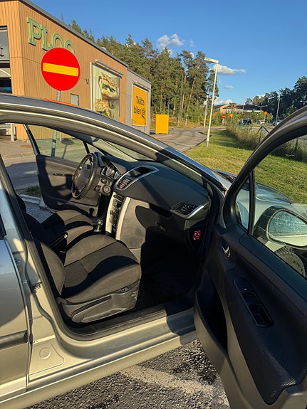 Peugeot 207 5 of 10