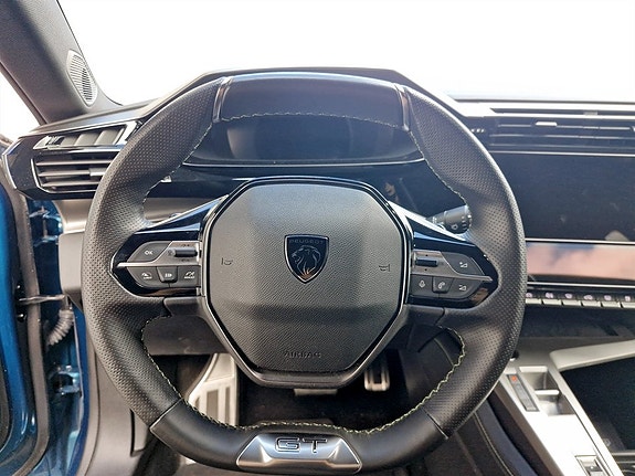 Peugeot 408 6 of 16