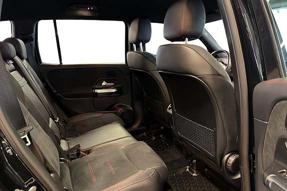 Mercedes-Benz GLB250+ 19 of 21