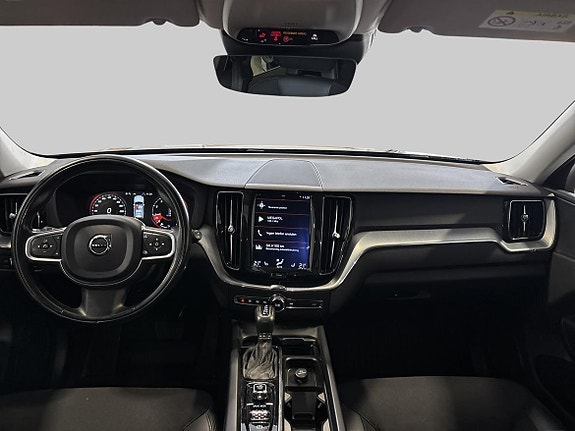 Volvo XC60 11 of 18