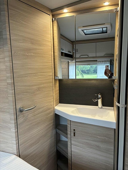 Knaus Südwind 500 FU 7 of 14