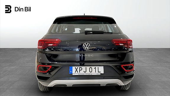 Volkswagen T-Roc 5 of 12