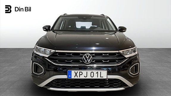 Volkswagen T-Roc 4 of 12