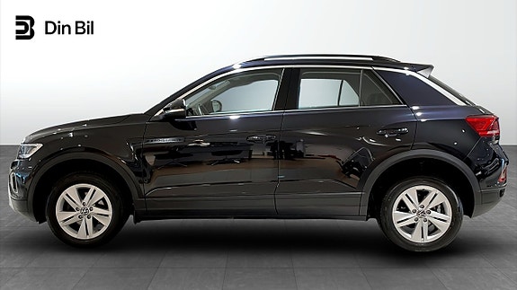 Volkswagen T-Roc 2 of 12