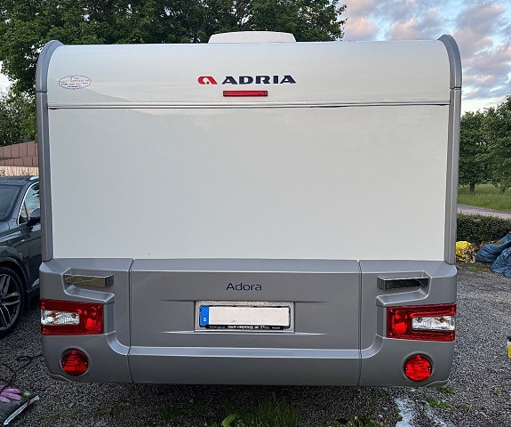 Adria Adora 593 UK 3 of 12