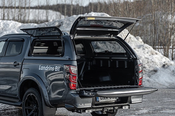 Isuzu D-max 6 of 12