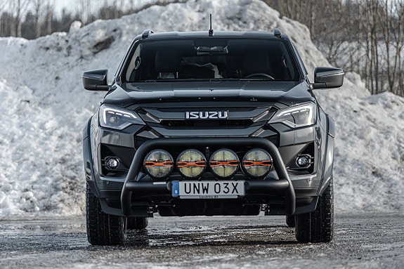 Isuzu D-max 2 of 12