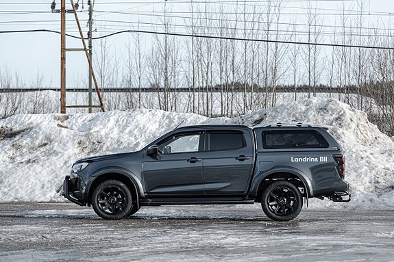 Isuzu D-max 3 of 12