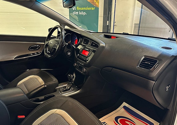 Kia Ceed 13 of 24