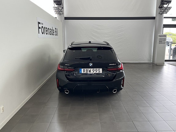 BMW 320 12 of 15