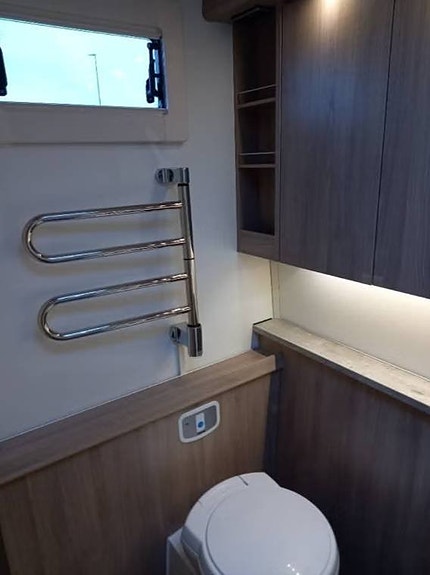 Kabe Royal 780 TDL KS 8 of 9