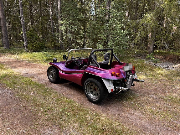 Volkswagen 1300 8 of 12