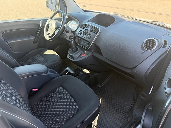 Renault Kangoo Express 4 of 5