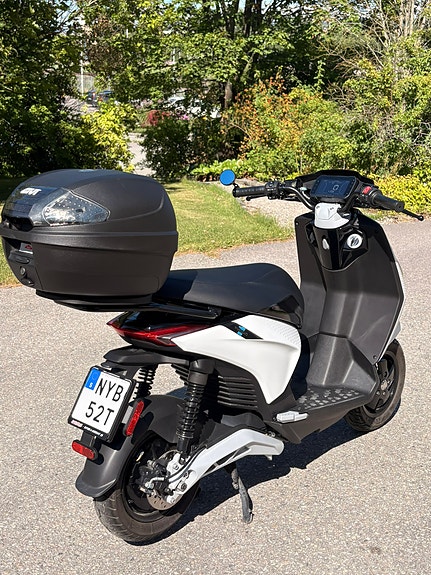 Piaggio 1 Active ( A1 körkort ) 2 of 6