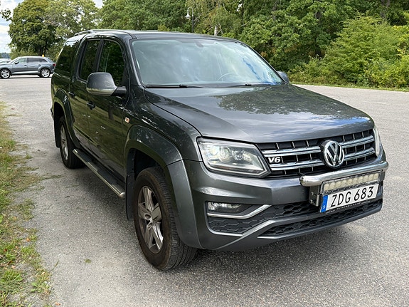 Volkswagen Amarok 6 of 11