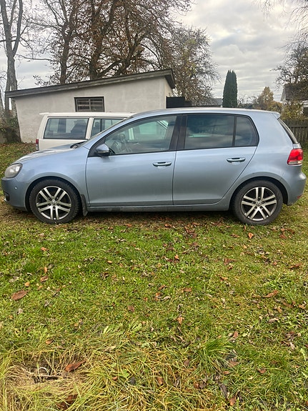 Volkswagen Golf VI 2 of 4