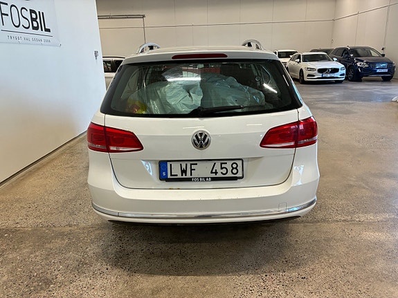 Volkswagen Passat 8 of 18