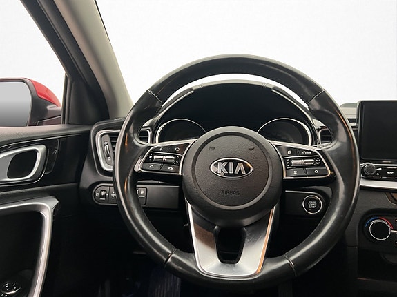 Kia Ceed 12 of 29