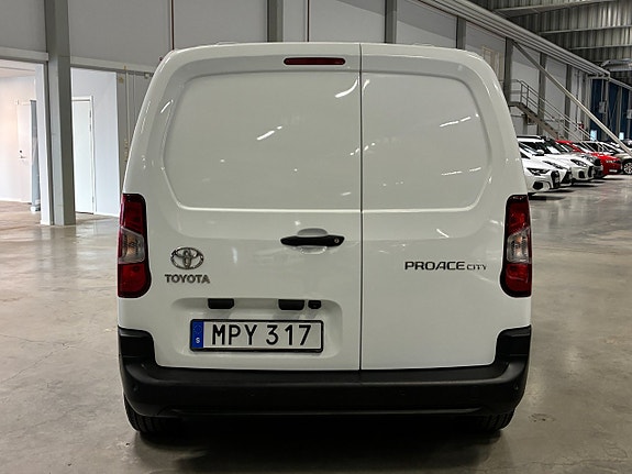 Toyota Proace City 4 of 17