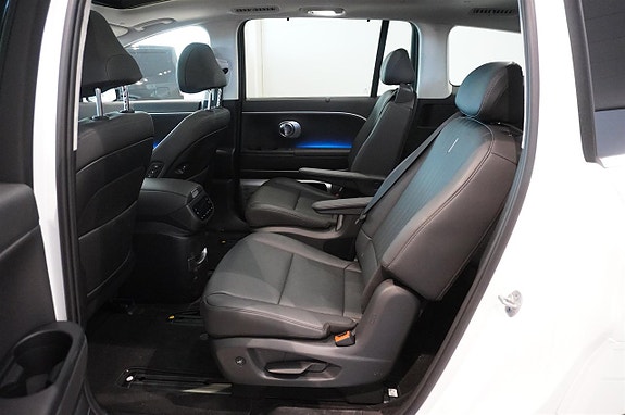 Hyundai Ioniq 9 5 of 11