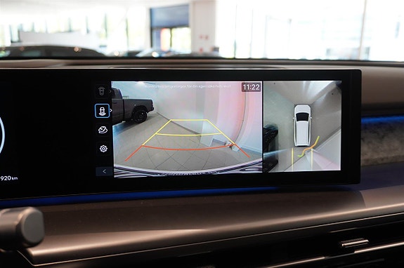 Hyundai Ioniq 9 7 of 11