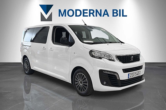 Peugeot Traveller 6 of 18