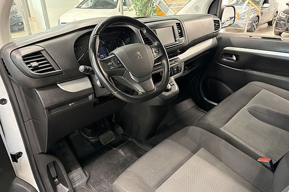 Peugeot Traveller 7 of 18