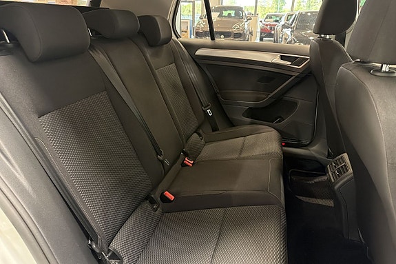Volkswagen Golf I 18 of 21