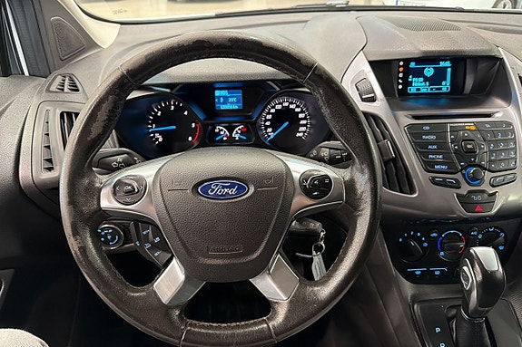 Ford Transit Connect 9 of 18