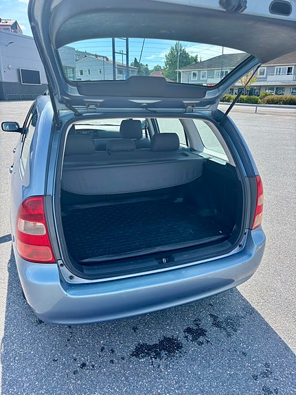Toyota Corolla 6 of 10