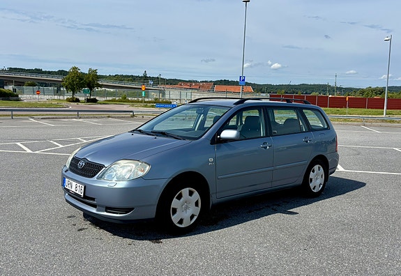 Toyota Corolla 2 of 10