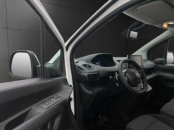 Peugeot Partner 15 of 30