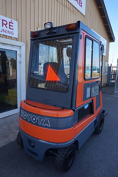 Toyota Gaffeltruck   3,7 m / 1,8 ton 4 of 8