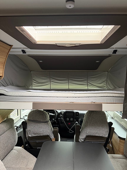 Adria Sonic 700 DC 5 of 9