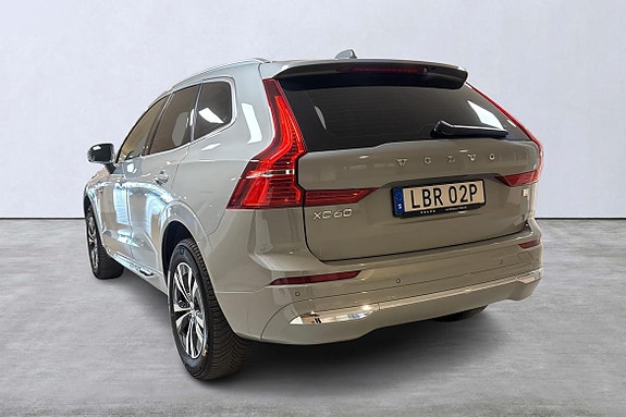 Volvo XC60 4 of 15