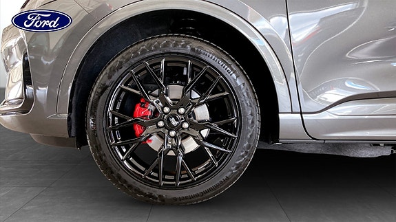 Ford Kuga 9 of 9