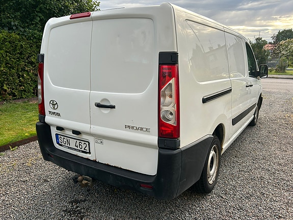 Toyota Proace 4 of 4