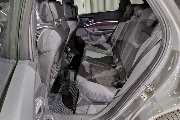 Audi Q8 21 of 23