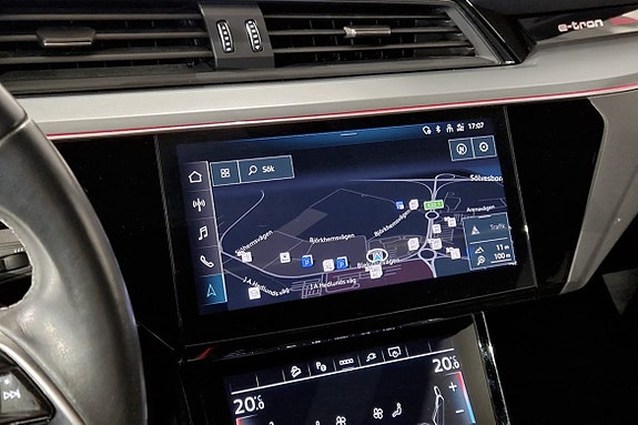 Audi Q8 17 of 23