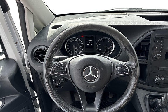 Mercedes-Benz Vito 111 12 of 20