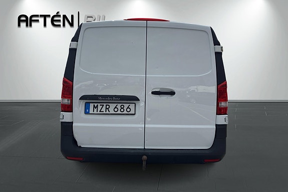 Mercedes-Benz Vito 111 9 of 20