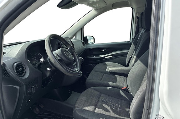 Mercedes-Benz Vito 111 13 of 20