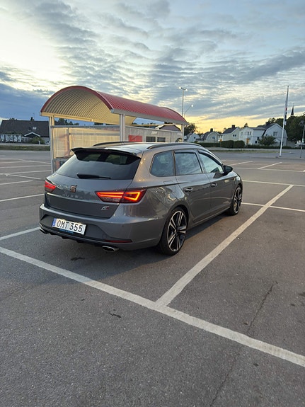 Seat Leon 7 of 17