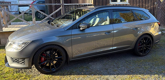 Seat Leon 16 of 17
