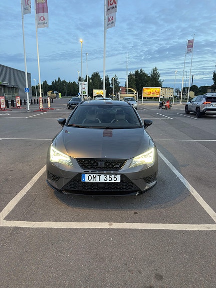 Seat Leon 3 of 17
