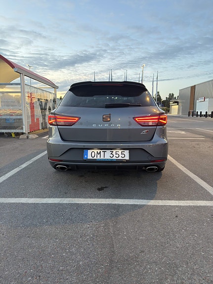 Seat Leon 6 of 17