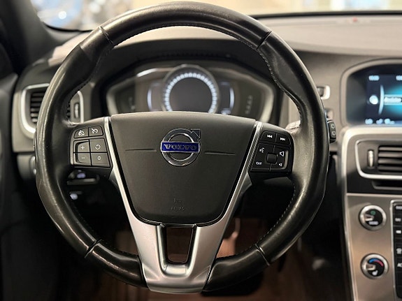 Volvo V60 9 of 11
